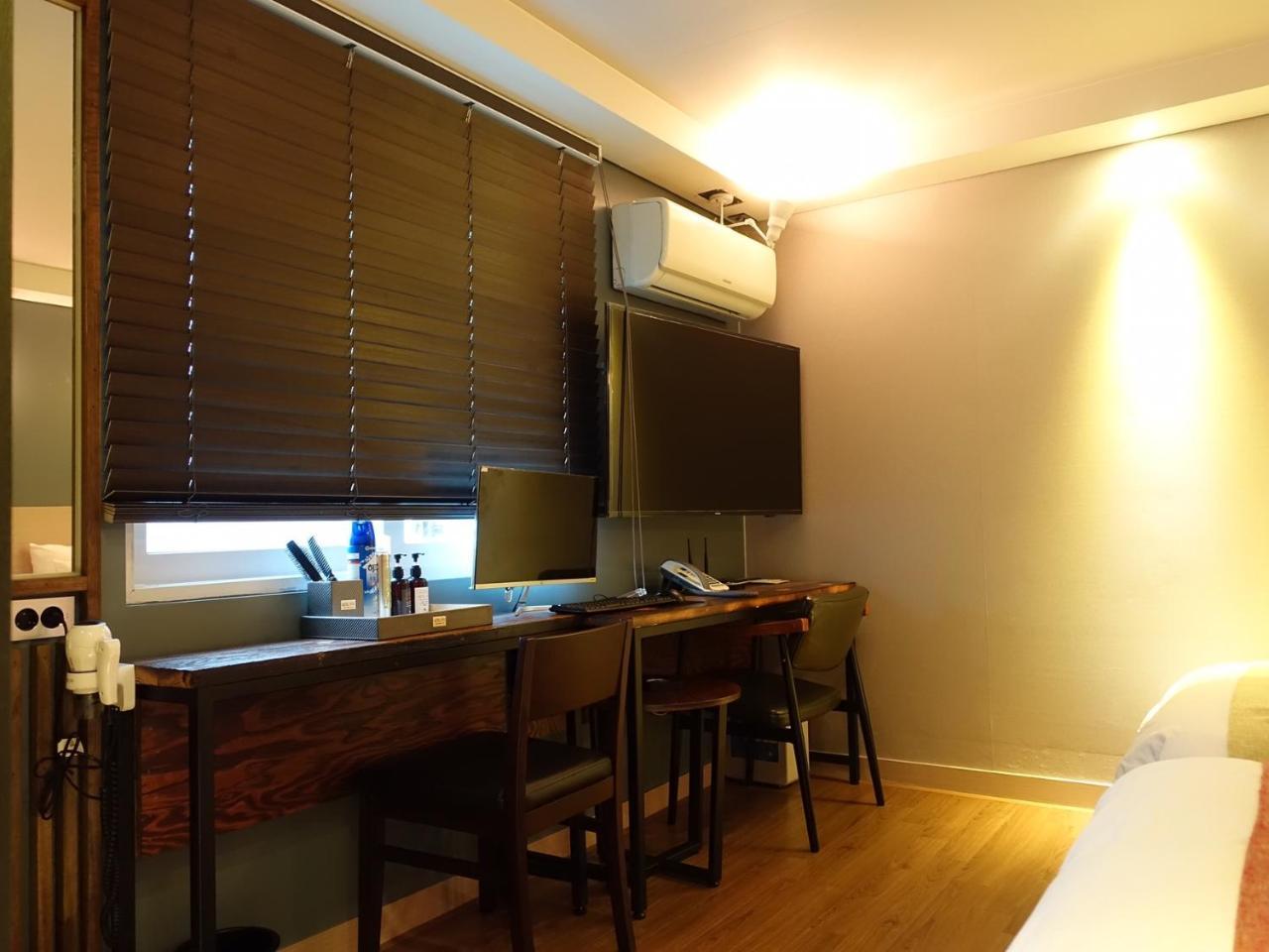 Ulsan Hotel 109 Zewnętrze zdjęcie